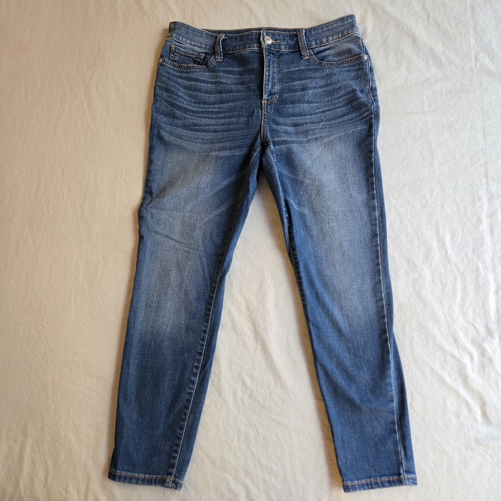 St John's Bay Skinny Leg High Rise Jeans sz 10 with Stretch